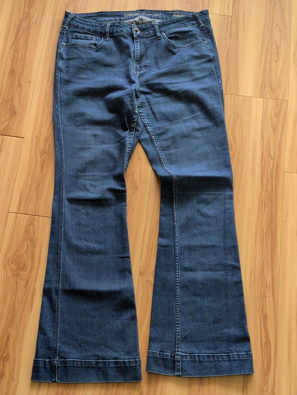 Dark Blue Women’s Cowgirl Tuff Flare Jeans